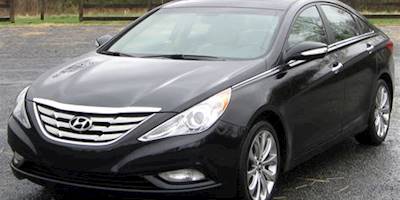 File:2011 Hyundai Sonata Limited -- 04-13-2011.jpg - Wikipedia