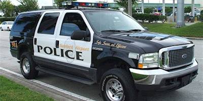 Sanford FL Airport Police Ford Excursion