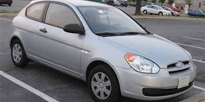 File:Hyundai-Accent-hatchback-front-2.jpg - Wikipedia