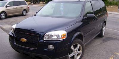 File:Chevrolet Uplander 2005.jpg
