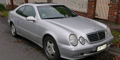 File:2000 Mercedes-Benz CLK 320 (C 208) Elegance coupe ...