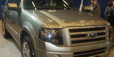 File:'09 Ford Expedition (MIAS).JPG - Wikimedia Commons