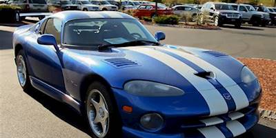 1996 Dodge Viper GTS Blue White Stripes