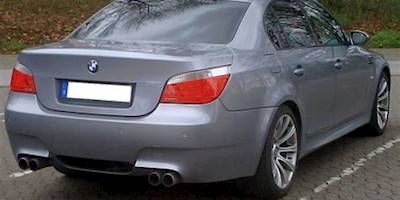 File:BMW M5 rear-1.jpg - Wikimedia Commons