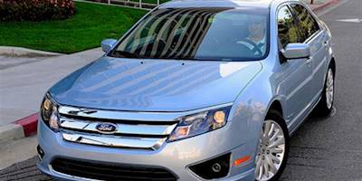 2010 Fusion Hybrid | ford.digitalsnippets.com | By: Ford ...