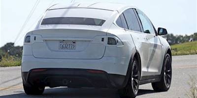 Spyshots: Tesla Model X | GroenLicht.be