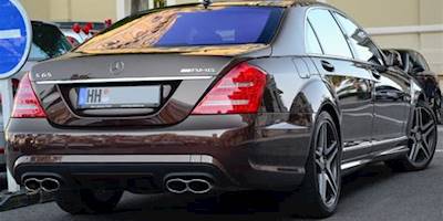 File:Mercedes-Benz S65 AMG (8709934604) (cropped).jpg ...