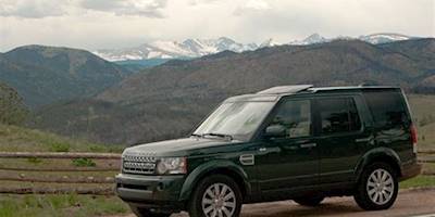 2012 Land Rover LR4: A reason to explore the world