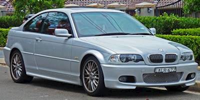 File:2001 BMW 330Ci (E46 MY2002) coupe (2010-12-10) 01.jpg