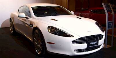 File:2011 Aston Martin V8 Vantage S (5483202032).jpg ...