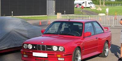 File:BMW M3 E30 (4889208998).jpg - Wikimedia Commons