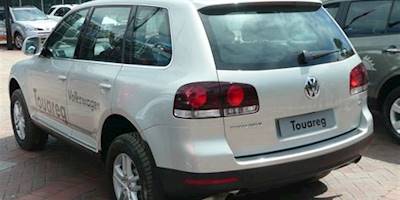 File:2007-2008 Volkswagen Touareg 3.6i 02.jpg - Wikimedia ...