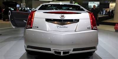 File:2011 Cadillac CTS Coupe rear 3.jpg - Wikimedia Commons