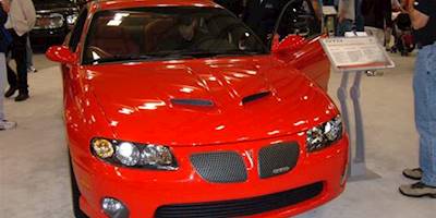 2005 Red Pontiac GTO