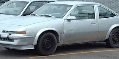 File:1988-1991 Pontiac Sunbird Coupe.jpg - Wikimedia Commons