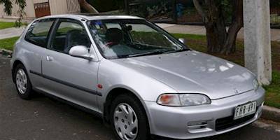 File:1993 Honda Civic VTi 3-door hatchback (2015-05-29) 01 ...