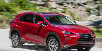 Video Review: 2015 Lexus NX 300h and NX 300t