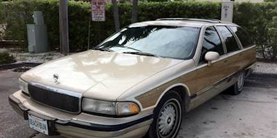File:Buick Roadmaster Estate 1991-1996 FL-1.jpg ...