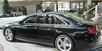 File:Audi A8 4.2 TDi Quattro (5490171919).jpg - Wikimedia ...