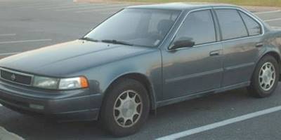 File:1992-'94 Nissan Maxima.jpg - Wikimedia Commons