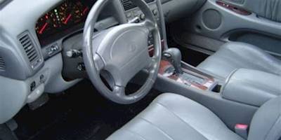 File:Lexus GS 300 JZS147 interior.jpg - Wikimedia Commons