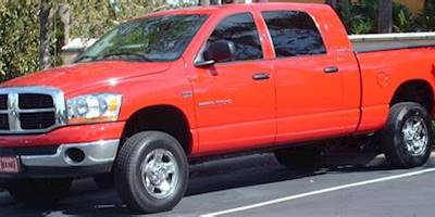 File:Current Dodge Ram 1500 Double Cab.jpg - Wikimedia Commons