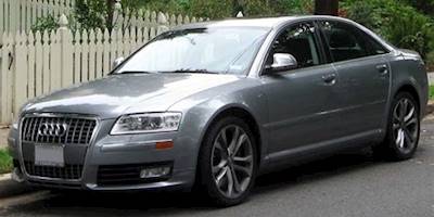 File:Audi S8 -- 09-24-2011.jpg - Wikimedia Commons