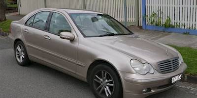 File:2002 Mercedes-Benz C 180 Kompressor (W 203 MY03 ...