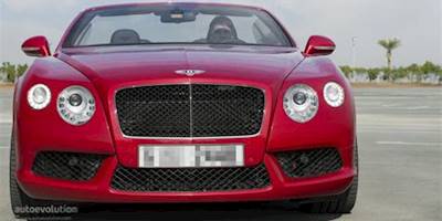 2013 BENTLEY Continental GTC V8 front with black grille ...