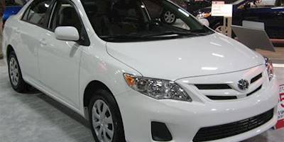 File:2011 Toyota Corolla LE -- 2011 DC.jpg - Wikimedia Commons
