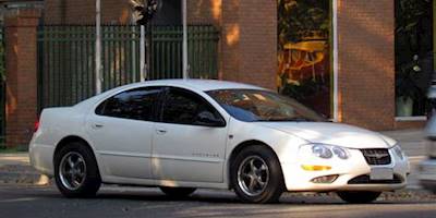 File:Chrysler 300M 1999 (16541173550).jpg - Wikimedia Commons