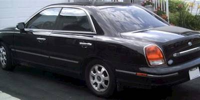 2001 Hyundai XG300