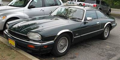 File:94-96 Jaguar XJS.jpg - Wikimedia Commons