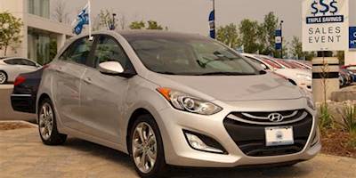 2013 Hyundai Elantra GT 5 Door Hatch | This is the newly red… | Flickr