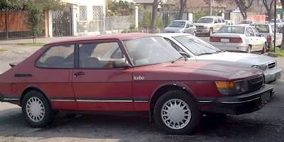 File:Saab 900 Turbo 1985 (10392627254).jpg - Wikimedia Commons