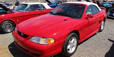 File:1996 Ford Mustang GT Convertible (14228385928).jpg ...