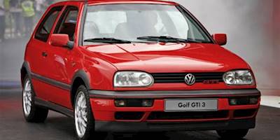 REPUESTOS AVENIDA: Volkswagen Golf GTI: un clásico de 40 ...