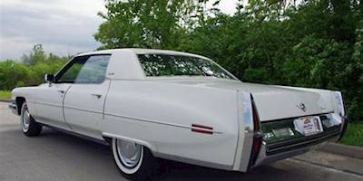 File:1973 Cadillac Sedan Deville Cotillion White rvl.jpg ...