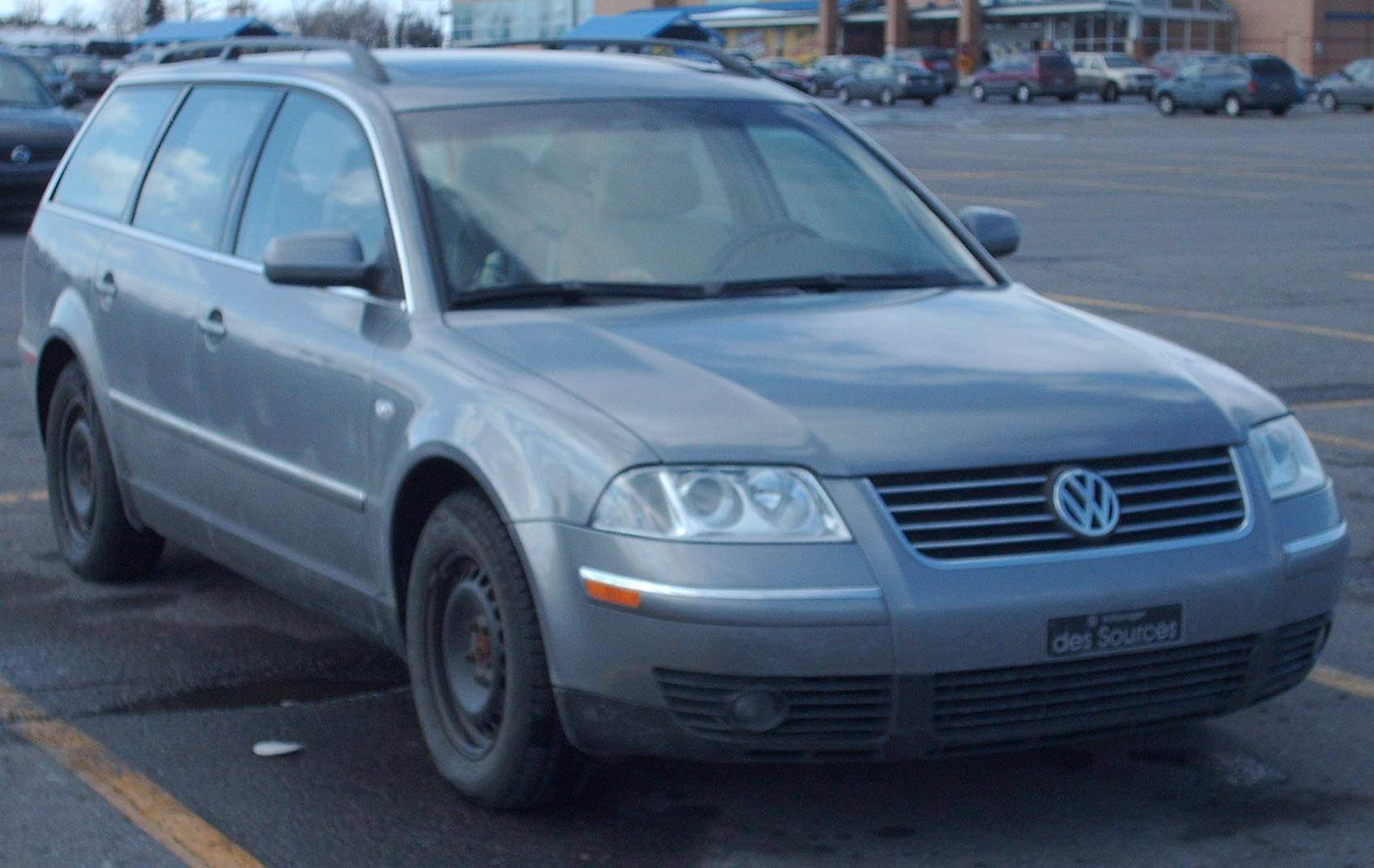 File:Volkswagen Passat B6-1.jpg - Wikimedia Commons