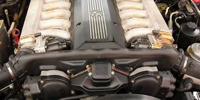 BMW V12 Engine