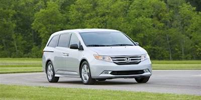 Revealed: 2011 Honda Odyssey Minivan