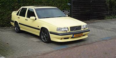 File:1994 Volvo 850 T5-R (8971372397).jpg - Wikimedia Commons