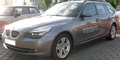 File:BMW 5er Touring Facelift (2007) front.jpg - Wikimedia ...