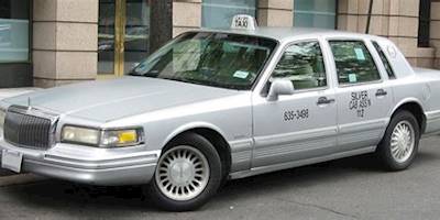 File:95-97 Lincoln Town Car taxi.jpg - Wikimedia Commons