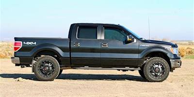 2013 Ford F-150 with Black Rims