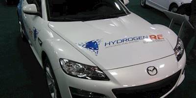 File:Mazda RX-8 hydrogen -- 2011 DC.jpg - Wikimedia Commons