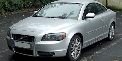 File:Volvo C70 front 20091011.jpg - Wikimedia Commons