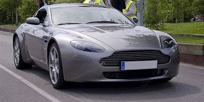 File:2007 Aston Martin V8 Vantage (6237287224).jpg ...