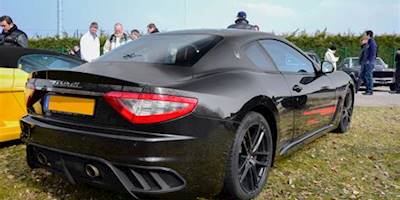 File:Maserati Granturismo MC Stradale - Flickr - Alexandre ...