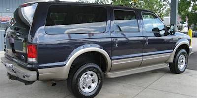 File:Ford Excursion 2001.jpg - Wikimedia Commons